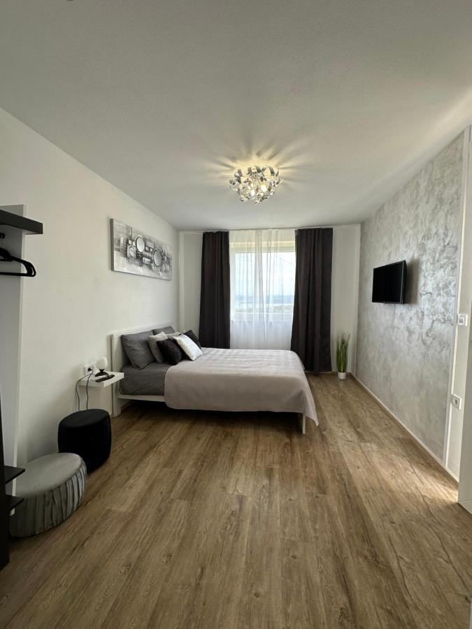 Apartmaji Meli Pu อิซอลา ภายนอก รูปภาพ